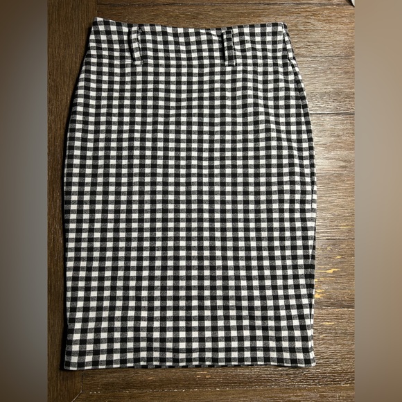 Maeve Anthropologie Gingham pencil skirt size small (no belt) - Picture 5 of 10